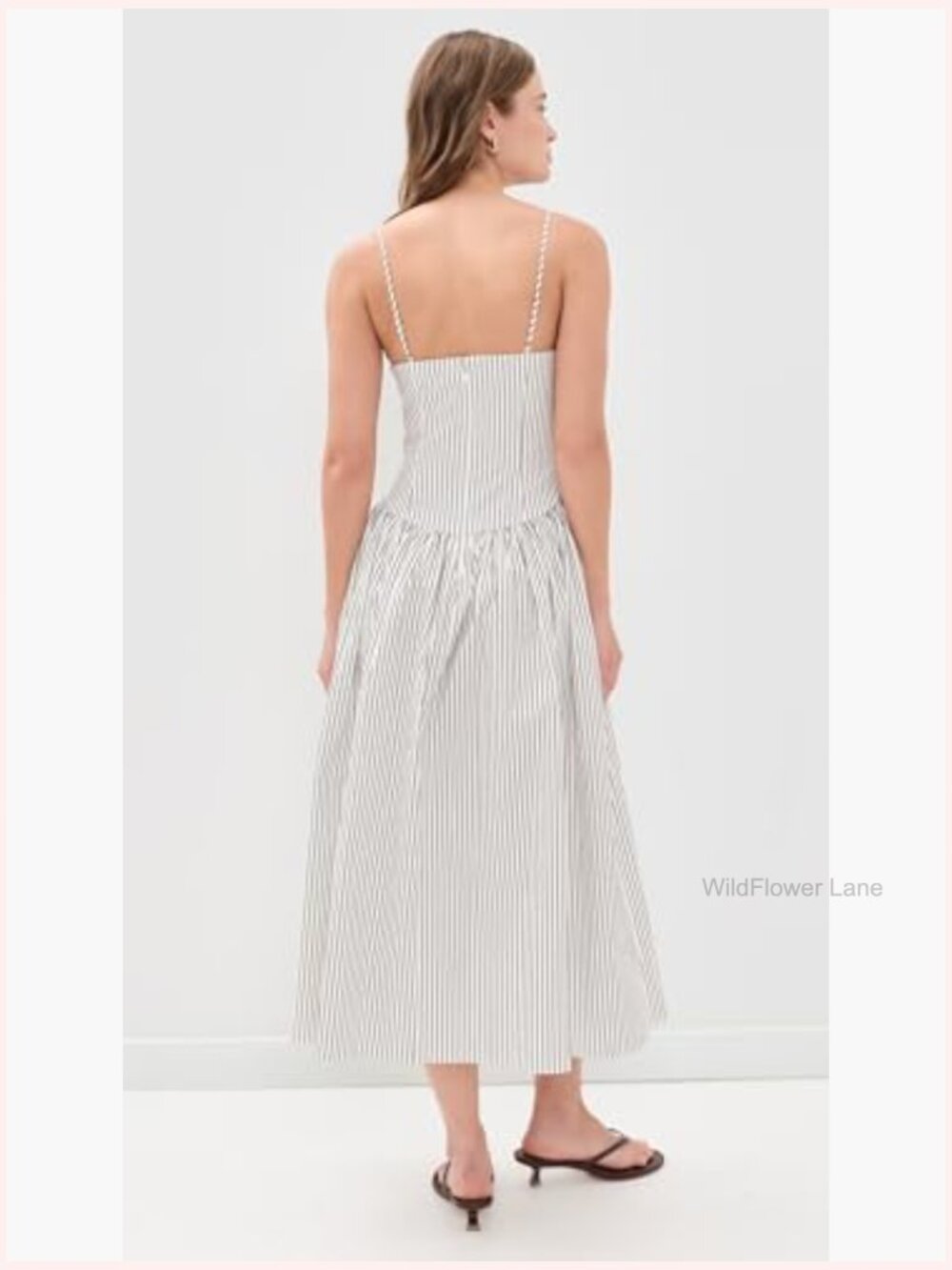 Square neck midi dress with adjustable straps - Picture 3 of 6